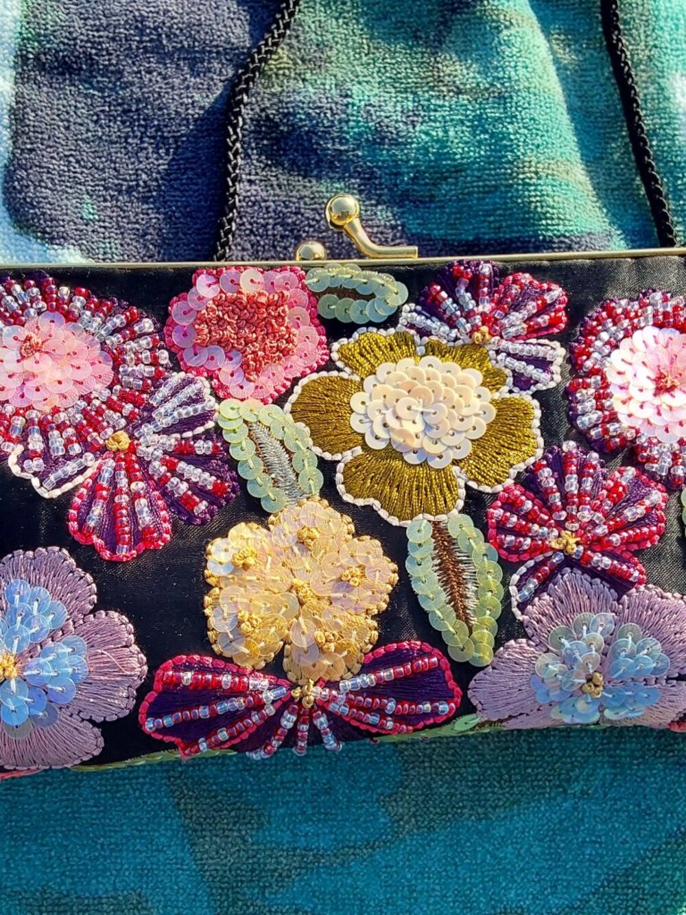 Vintage Valerie Stevens Evening Bag Black with Beautiful sequin flowers GORGEOUS - Picture 15 of 16